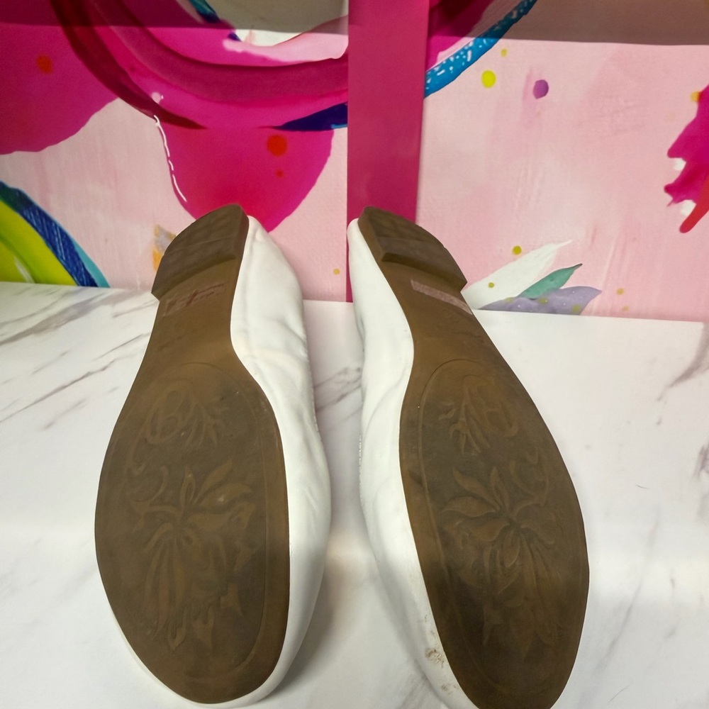 Dream Pairs Classic White Flats - Picture 3 of 4
